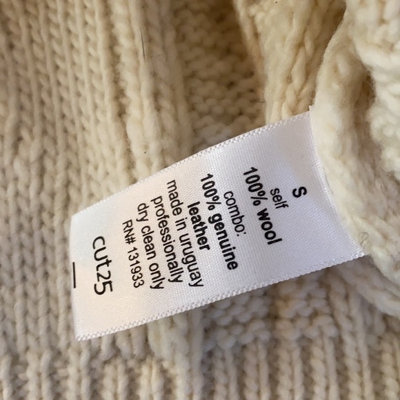 Wool sweater with leather neckline - Picture 5 of 5